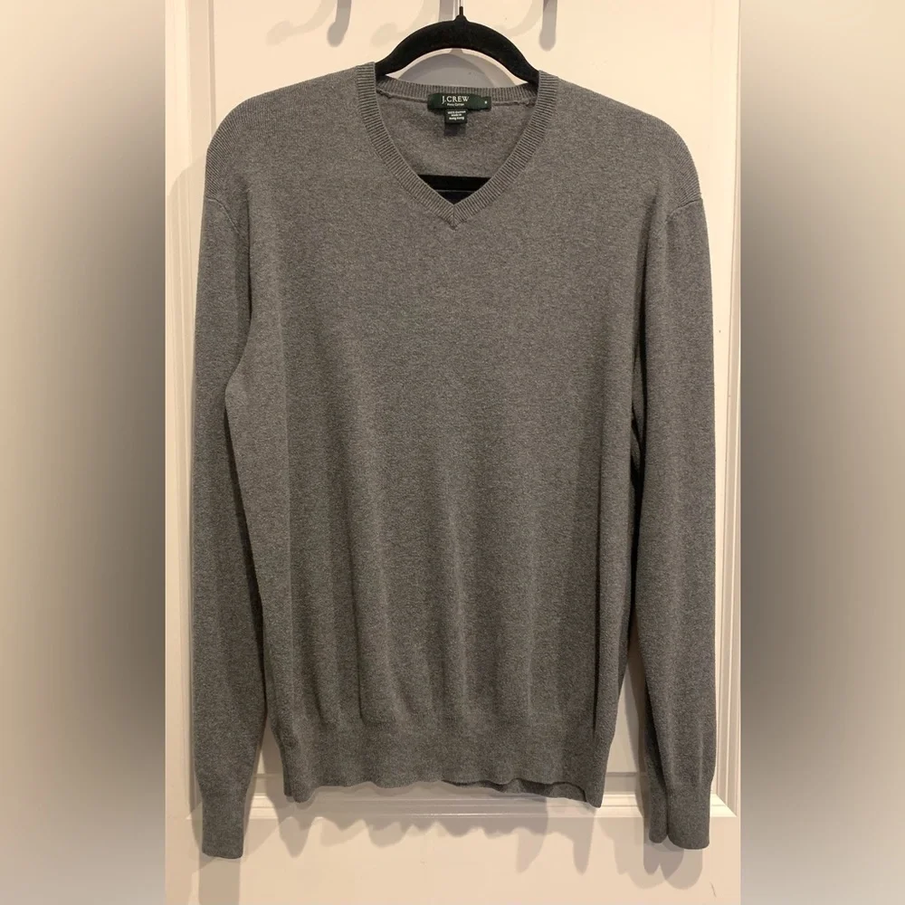 100% Pima Cotton V-Neck Mens Sweater Size Medium Gray Long Sleeve